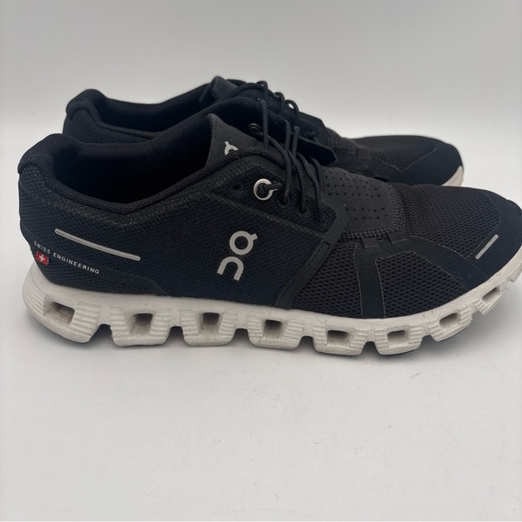 On Running Men's Black and White Athletic Shoes